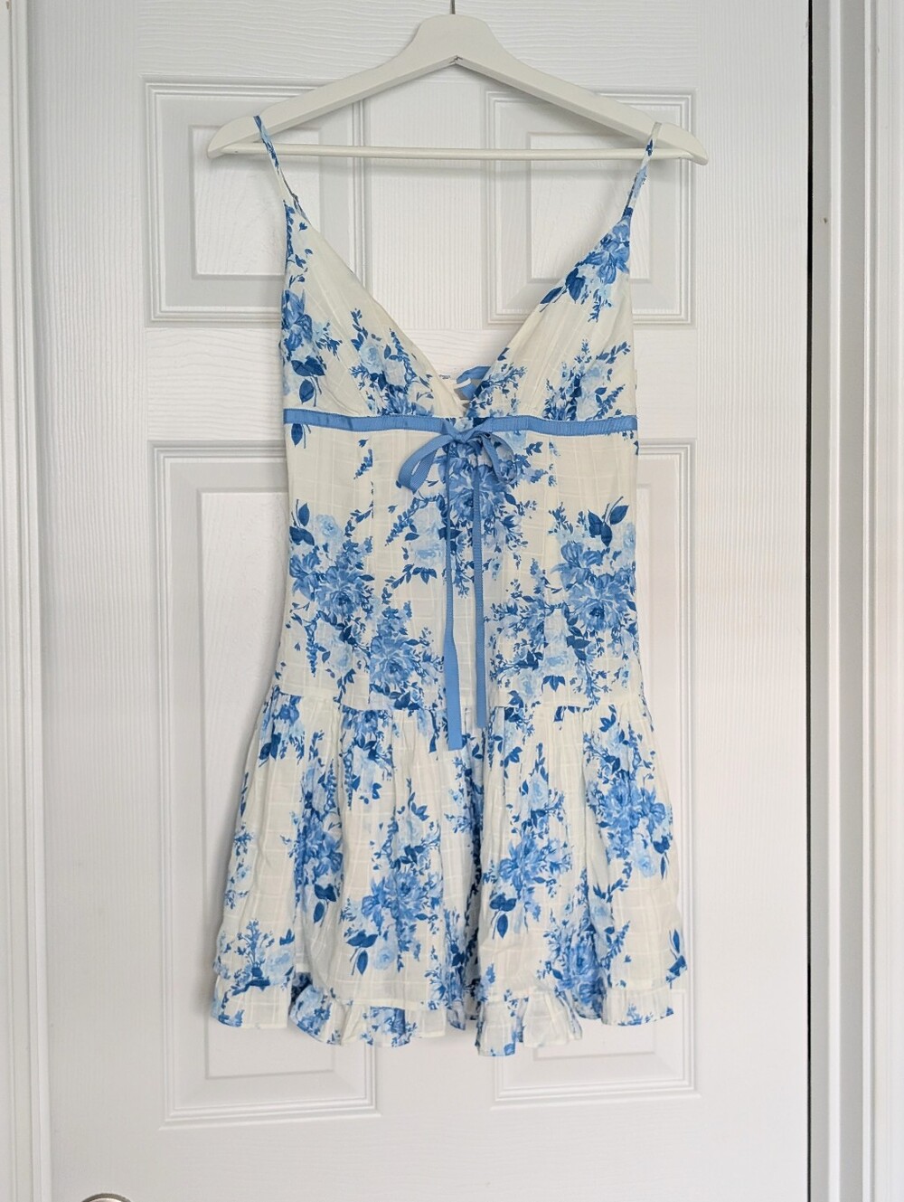 Sky to Moon White and Blue Floral Dress - Size Small